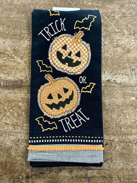 Trick or Treat Pumpkins Dishtowel