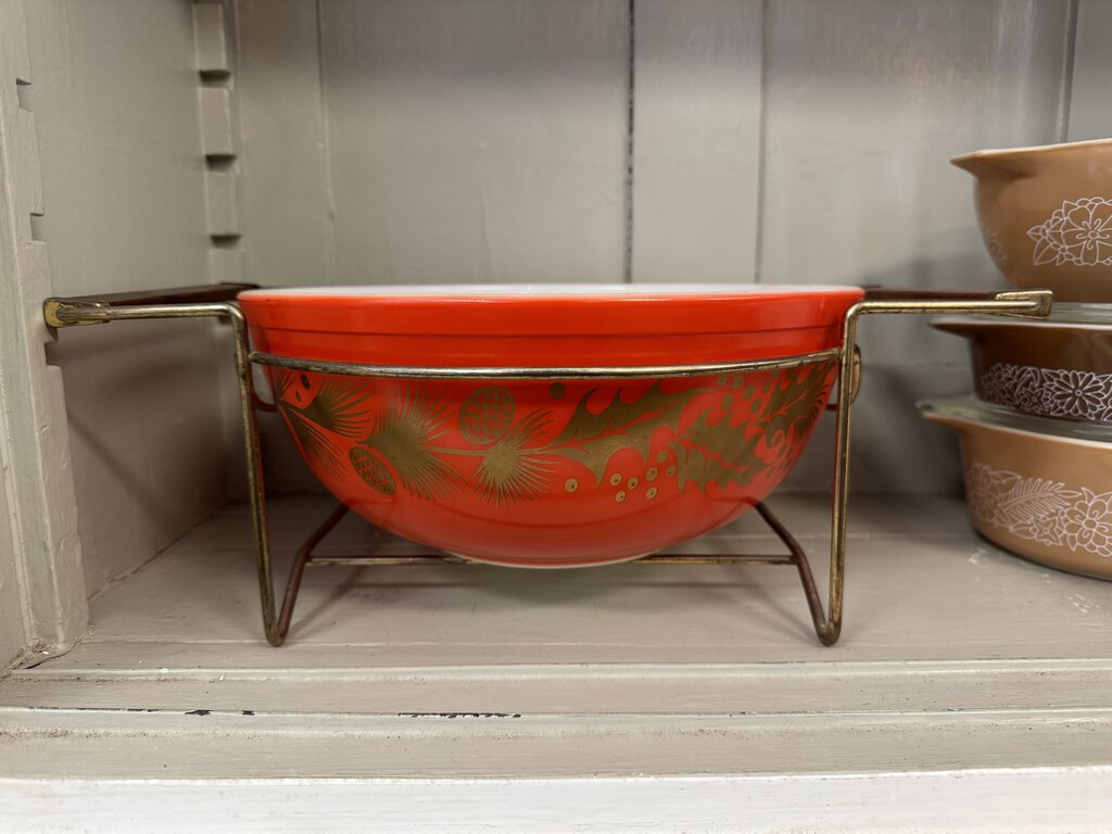 Pyrex Red Golden Leaf Holiday Bowl w/ Stand