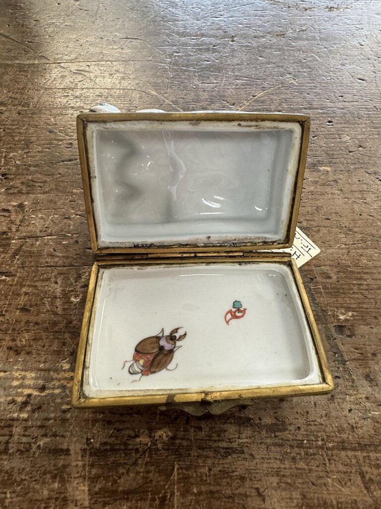 Vintage Limoge France Sleeping Couple Hinged Trinket Box