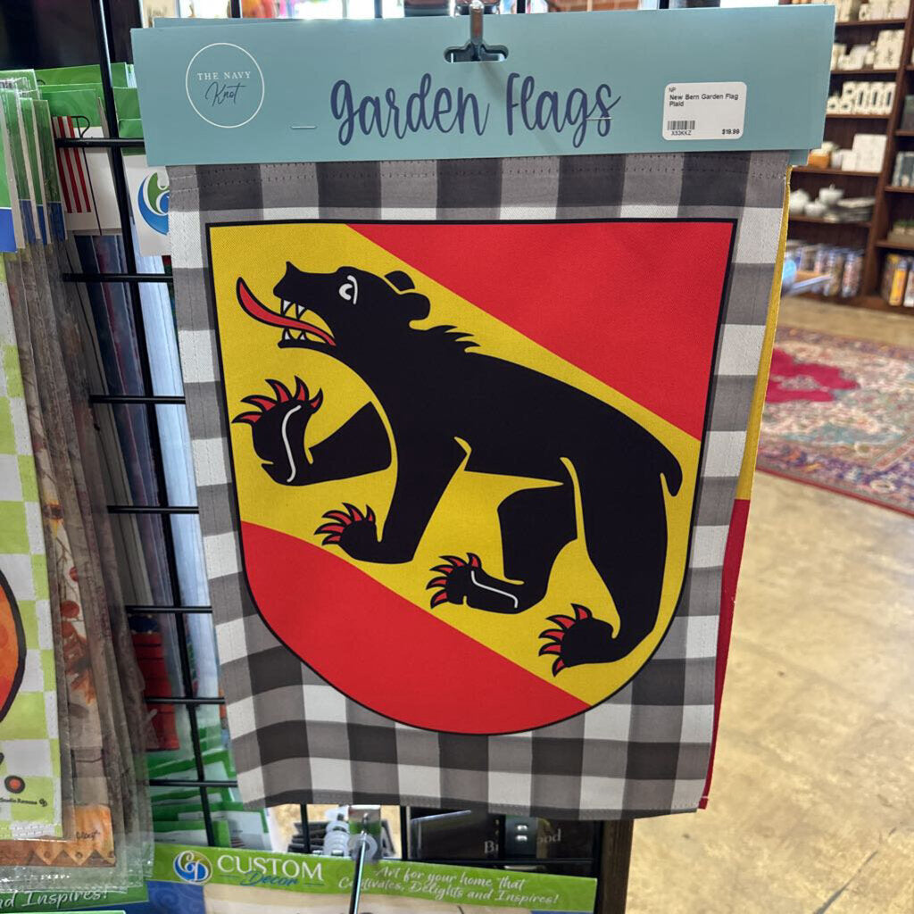 New Bern Garden Flag Plaid