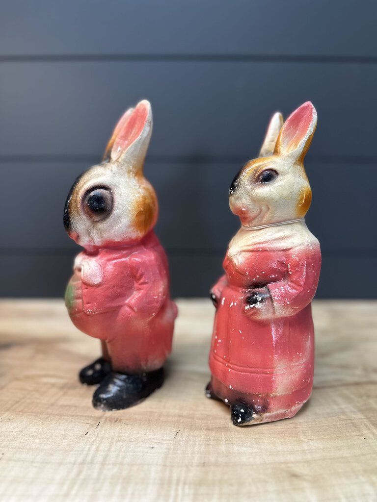 Vintage Chalkware Mr. and Mrs. Easter Bunny