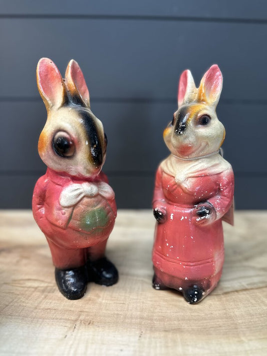 Vintage Chalkware Mr. and Mrs. Easter Bunny